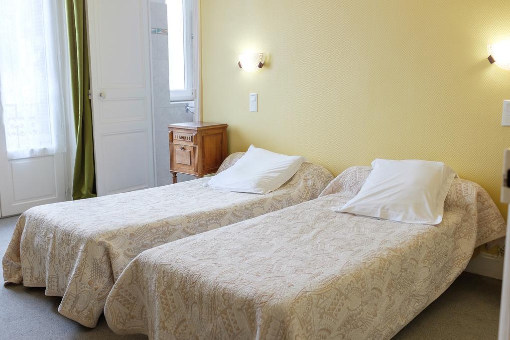 Castel Regina Hotel Châtel-Guyon Quarto foto